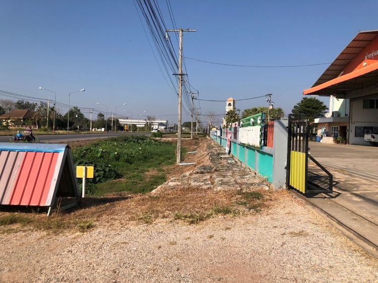 ขายที่ดินพร้อมสิ่งปลูกสร้าง 5 ไร่ 13 ตารางวา ติดถนนใหญ่ ทำเลศักยภาพ เหมาะลงทุนและทำธุรกิจ รูปที่ 2