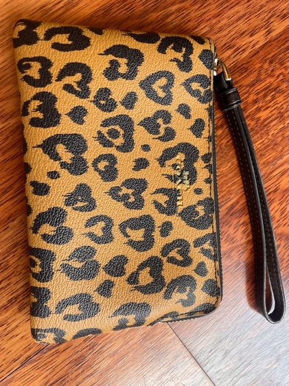 กระเป๋า coach