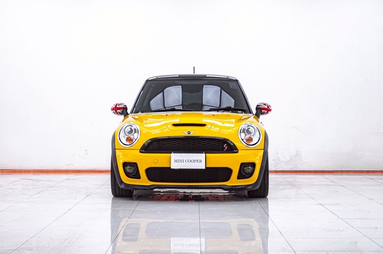 Mini COOPER 2008 รุ่นย่อยอื่นๆ Sedan เบนซิน ไม่ติดแก๊ส เกียร์อัตโนมัติ เหลือง รูปที่ 4