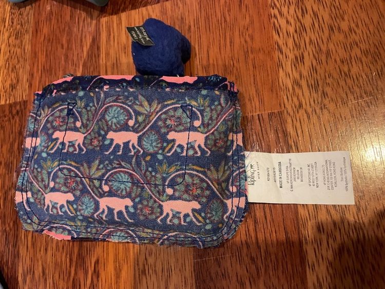 กระเป๋าสตางค์ Kipling  รูปที่ 4