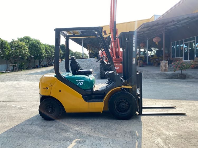 รถฟอร์คลิฟท์ KOMATSU  รุ่น FD20T-16 ยก 2ตัน  ยกสูง 3เมตร  รูปที่ 6