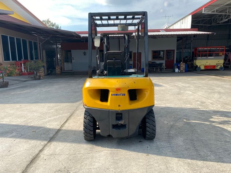 รถฟอร์คลิฟท์ KOMATSU  รุ่น FD20T-16 ยก 2ตัน  ยกสูง 3เมตร  รูปที่ 8
