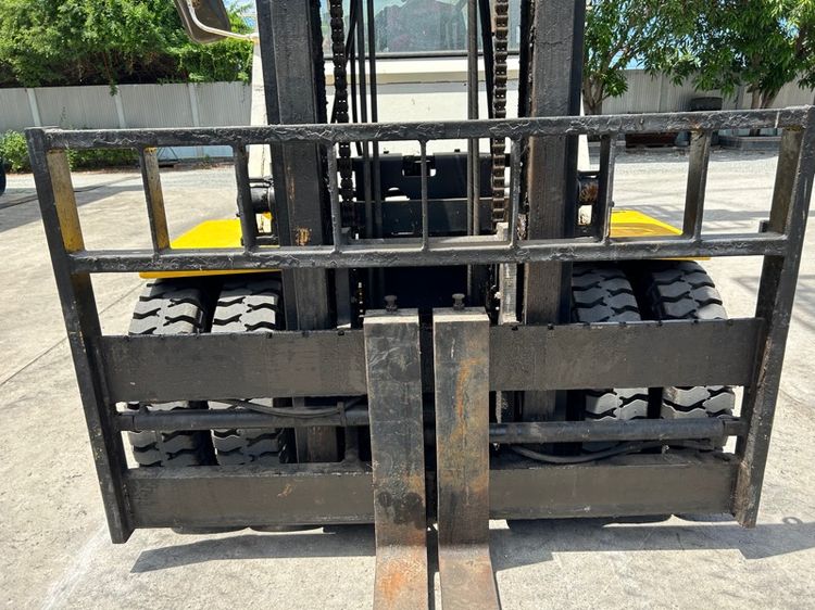 รถฟอร์คลิฟท์ KOMATSU รุ่น DF70 ขนาด 7 ตัน ยกสูง 3 เมตร งาสไลด์ 2 ข้าง รูปที่ 5