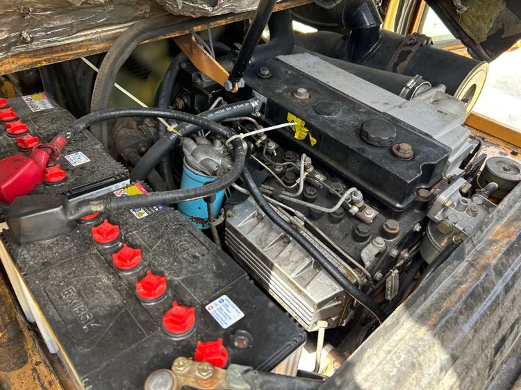 รถฟอร์คลิฟท์ KOMATSU รุ่น DF70 ขนาด 7 ตัน ยกสูง 3 เมตร งาสไลด์ 2 ข้าง รูปที่ 12