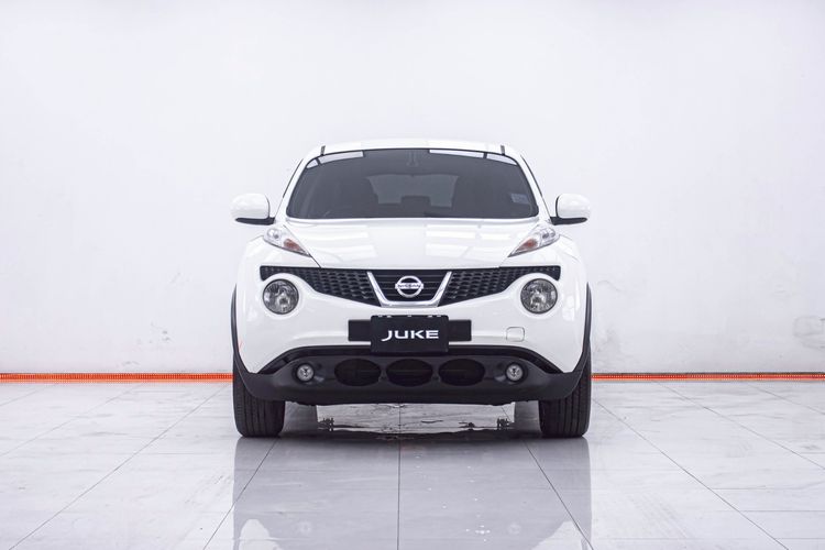 Nissan Juke 2015 1.6 V Utility-car เบนซิน ไม่ติดแก๊ส เกียร์อัตโนมัติ ขาว รูปที่ 4