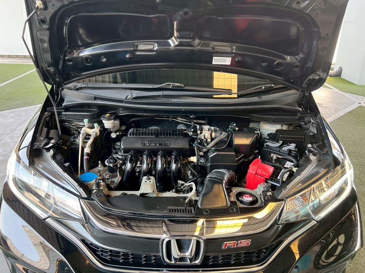 Honda Jazz 2019 1.5 RS Plus i-VTEC Sedan เบนซิน ไม่ติดแก๊ส เกียร์อัตโนมัติ ดำ รูปที่ 4