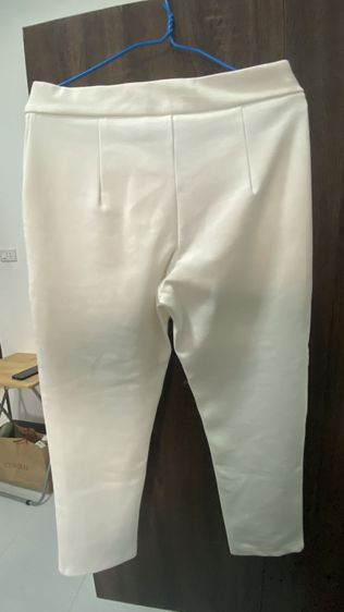 กางเกงขาวผ้าเนื้อดีหนายืดได้ 1 แถมเสื้อฟรี 2ตัว จากปกติราคา 790  รูปที่ 3
