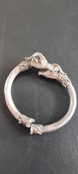 กำไลเงินแท้ งานนอกหัวแพะประมานปี1960 รูปที่ 13