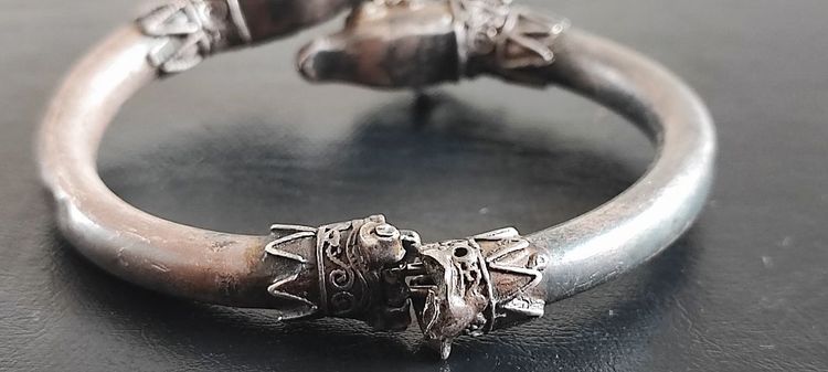 กำไลเงินแท้ งานนอกหัวแพะประมานปี1960 รูปที่ 8