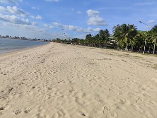 Nice Condo 2 Beds 2 Baths sea view for sale and very good prime location near sea and main road very comfortable Na Jomtien Pattaya