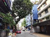 ไม่มี สร้างเสร็จก่อน 2010 บ้านเก่าต้องสร้างใหม่ทั้งหมด ขายราคาถูกพิเศษ  ใกล้รถไฟฟ้าห้วยขวาง ถนนรัชดา  สภาพ บ้านเก่าต้องสร้างใหม่ แปลงเล็กลดราคาสุดสุดๆ รูปที่ 4