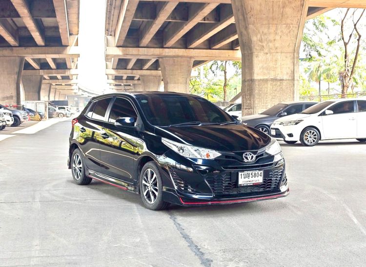 Toyota Yaris 2020 1.2 Mid Sedan เบนซิน ไม่ติดแก๊ส เกียร์อัตโนมัติ ดำ รูปที่ 3