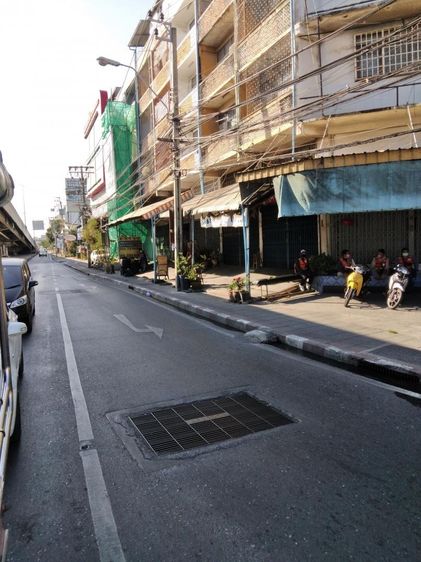Sale and Rent Shophouse 4.5 storey closed BTS Yellow Line ขายและให้เช่าตึกแถว แยกอุดมสุข รูปที่ 3