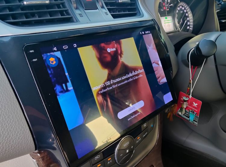 Nissan Sylphy 2012 1.6 V Sedan เบนซิน ไม่ติดแก๊ส เกียร์อัตโนมัติ ดำ รูปที่ 4