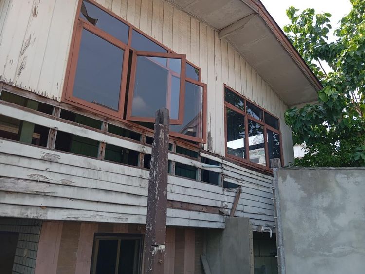 ไม่มี สร้างเสร็จก่อน 2010 Sale Land for House deep soi but near Express way and BTS On Nut Sukhumvit 54 รูปที่ 4