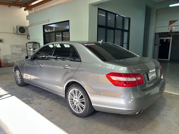 Mercedes-Benz E-Class 2013 E200 Sedan เบนซิน NGV เกียร์อัตโนมัติ เทา รูปที่ 4