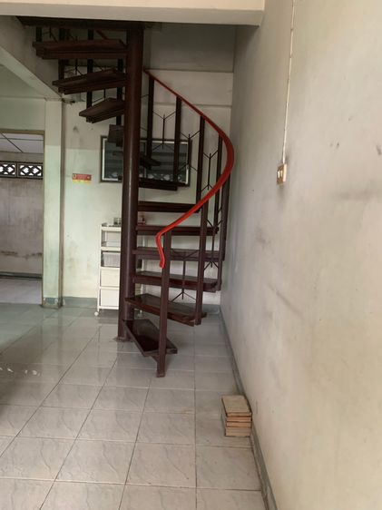 ไม่มี บ้านเดี่ยวสองชั้น 95 ตารางวา ลำลูกกา29 ใกล้สถานีรถไฟฟ้าคูคต รูปที่ 2