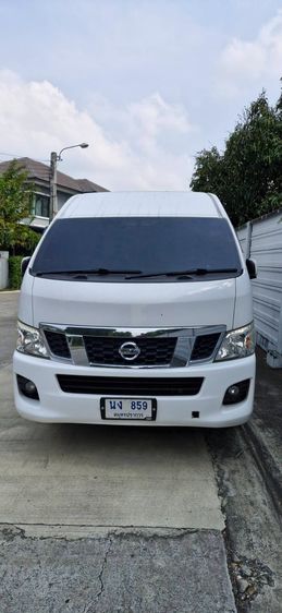 Nissan Urvan 2016 2.5 NV350 Van ดีเซล ไม่ติดแก๊ส เกียร์ธรรมดา ขาว รูปที่ 4