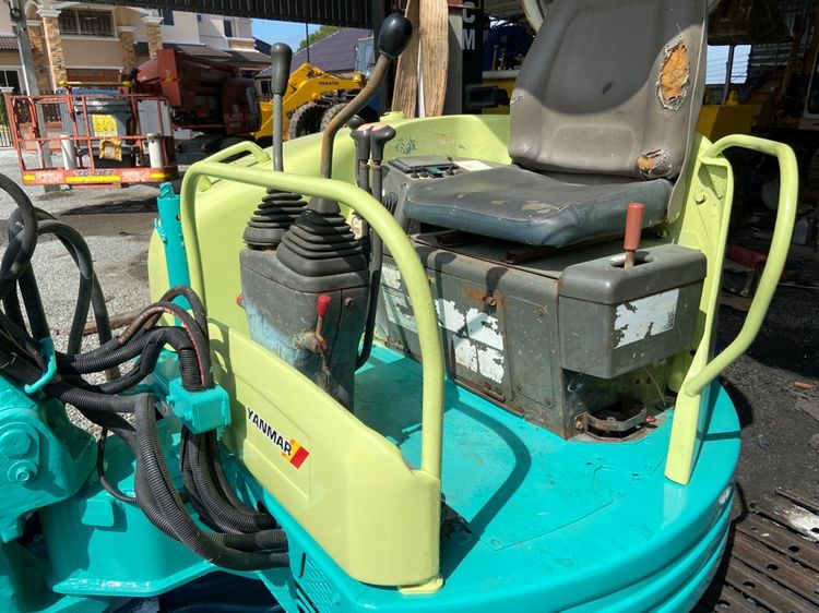 รถแบคโฮ  YANMAR รุ่น VIO30-1 ขนาด 3ตัน รถเก่านอก รูปที่ 5
