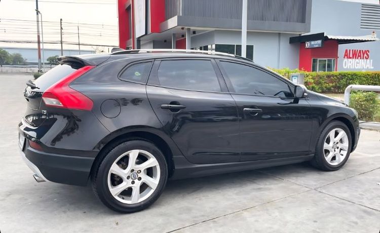 Volvo V40 2015 2.0 Cross Country T5 Van เบนซิน ไม่ติดแก๊ส เกียร์อัตโนมัติ ดำ รูปที่ 3