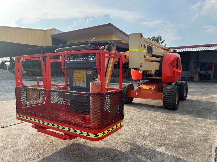 ขายรถกระเช้าบูม JLG  450AJ ความสูง 13.7 เมตร รถเก่านอก รูปที่ 5