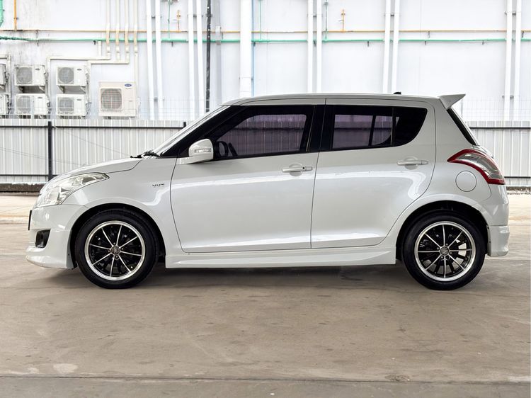 Suzuki Swift 2013 1.2 GLX Sedan เบนซิน ไม่ติดแก๊ส เกียร์อัตโนมัติ ขาว รูปที่ 4