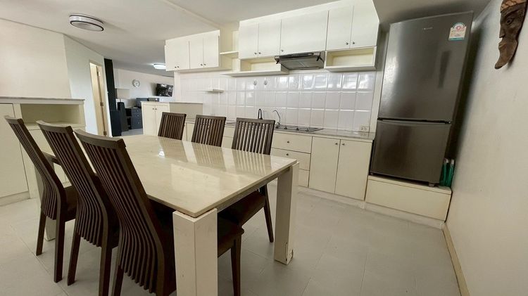 ไม่อนุญาต มีบางส่วน สร้างเสร็จก่อน 2010 Owner Sale Spacious 2-Bed Freehold Condo No Traffic Noise Birdsong Gardens Superb Swimming Pool Near Sukhumvit MRT Orange Line Opens 2027 รูปที่ 3