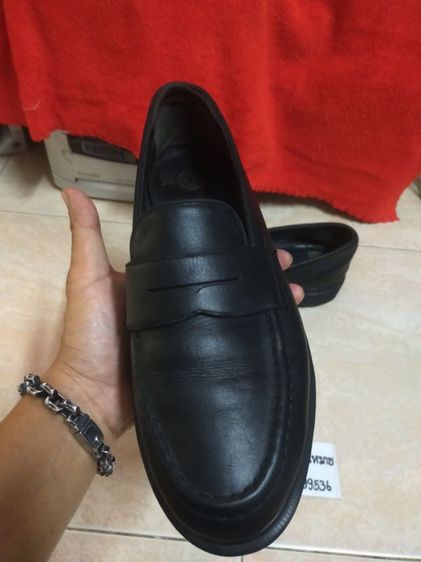 รองเท้า Dr.martens ไซซ์ 42 วัดได้ 26.5-27ซม.ใส่ได้ สภาพดี หนังดีมาก พื้นดี 