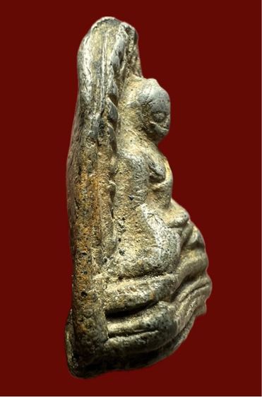 พระรอดวัดมหาวัน พิมพ์ใหญ่  รูปที่ 4