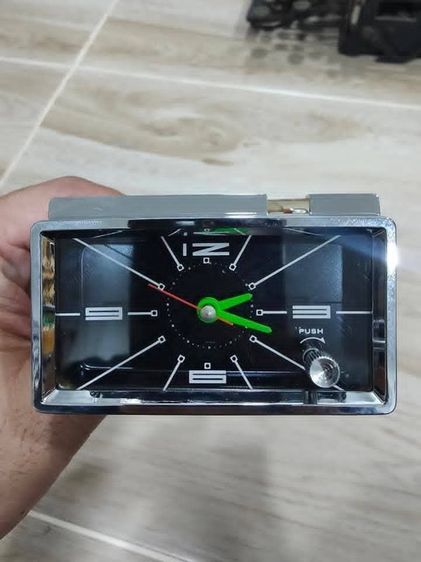 นาฬิกาติดรถยนต์ แนวคลาสสิค แปลงใส่ได้หลายรุ่น ของใหม่ NOS OLD STOCK  ระบบ TRANSISTOR 