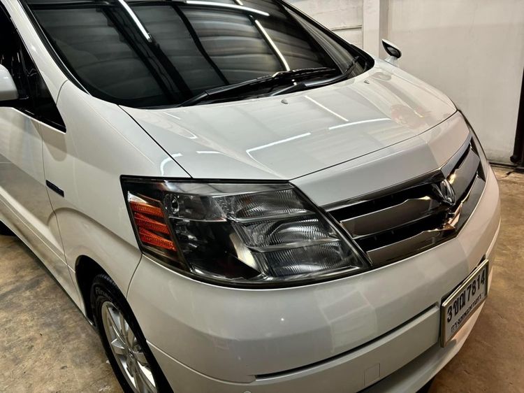 รถ Toyota Alphard 2.4 Hybrid E-Four 4WD สี ขาว