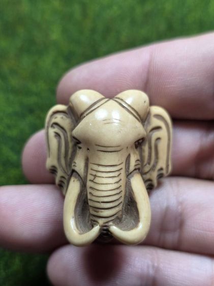 ช้างหลวงพ่อเดิมวัดหนองโพเก่าๆเครื่องรางของสะสม