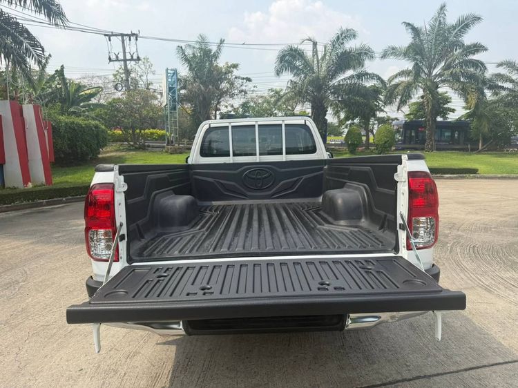 Toyota Hilux Revo 2021 2.4 J Pickup ดีเซล เกียร์ธรรมดา ขาว รูปที่ 4