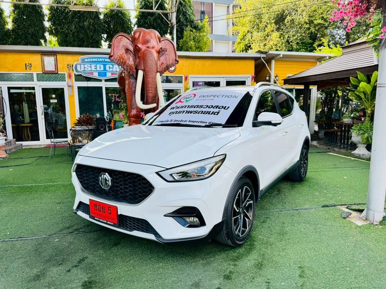 MG ZS 2025 1.5 V Sunroof Utility-car เบนซิน ไม่ติดแก๊ส เกียร์อัตโนมัติ ขาว รูปที่ 3