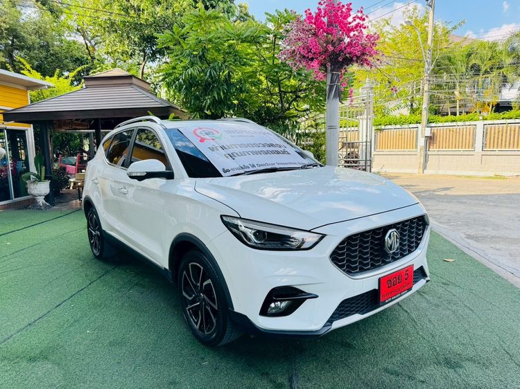MG ZS 2025 1.5 V Sunroof Utility-car เบนซิน ไม่ติดแก๊ส เกียร์อัตโนมัติ ขาว รูปที่ 2