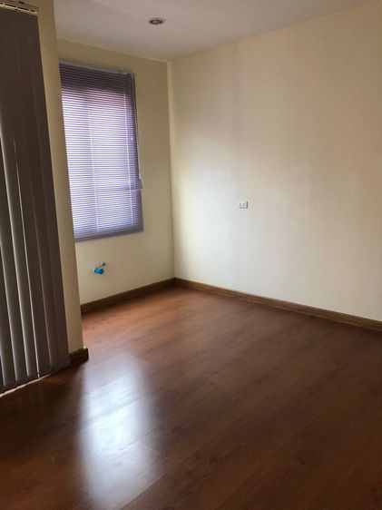 มีบางส่วน ทาวโฮม 3 ชั้น รูปที่ 3