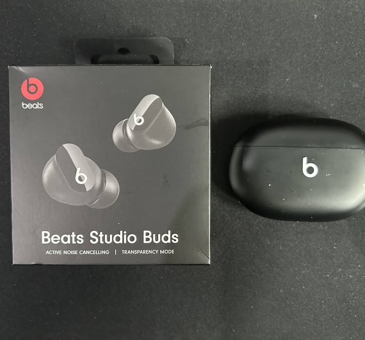 Beats Studio Buds หูฟังไร้สาย สีดำ พร้อมระบบตัดเสียงรบกวน รูปที่ 2