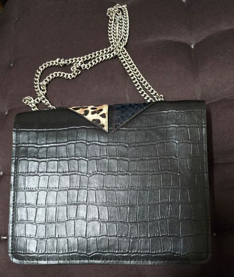 กระเป๋าสะพาย รูปที่ 2