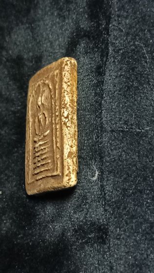 สมเด็จวัดเกศไชโย พิมพ์หกชั้นอกตลอด

 รูปที่ 3