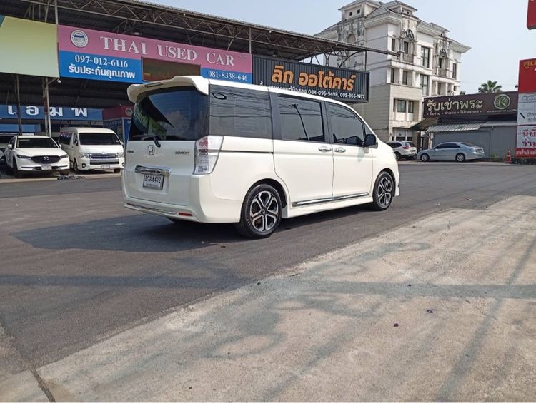 Honda Stepwagon 2013 2.0 JP Van เบนซิน ไม่ติดแก๊ส เกียร์อัตโนมัติ ขาว รูปที่ 4