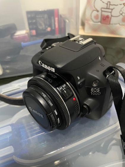 กล้อง DSLR ไม่กันน้ำ canon eos 100d lens 40mm. f2.8 และ 18-135 is stm