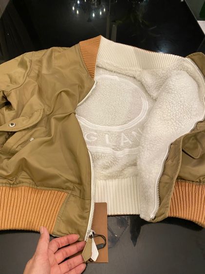 เบอร์เบอรึ่ เสื้อกันหนาว สภาพใหม่เอี่ยมใส่ได้ทั้งสองด้านค่ะ  รูปที่ 13