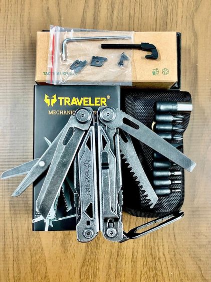 อุปกรณ์เครื่องมือช่าง มัลติทูล ตัวท็อป สีเทา Traveler Plus 36 in 1 ของแท้ คีมอเนกประสงค์ พร้อมชุดหัวต่อ Bit Kit Traveler Muttitool 36 in 1
