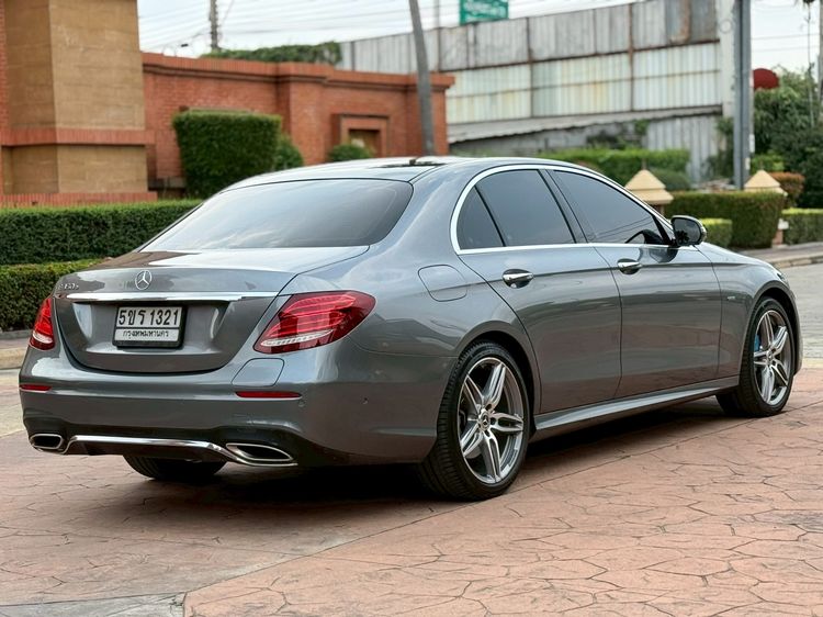 Mercedes-Benz E-Class 2017 E350 AMG Sedan เบนซิน เกียร์อัตโนมัติ เทา รูปที่ 4