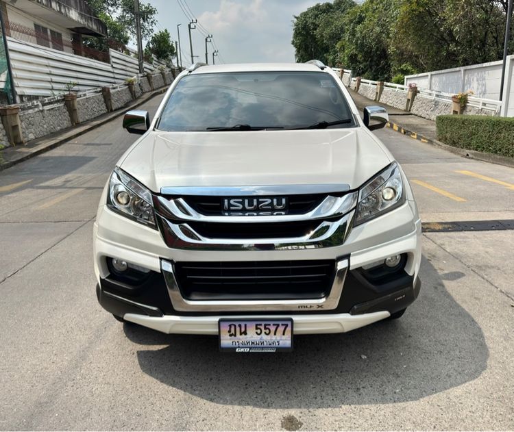 Isuzu MU-X 2015 3.0 4WD Utility-car ดีเซล ไม่ติดแก๊ส เกียร์อัตโนมัติ ขาว รูปที่ 2