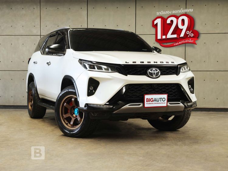 Toyota Fortuner 2021 2.4 Legender Black Top Utility-car ดีเซล ไม่ติดแก๊ส เกียร์อัตโนมัติ ขาว