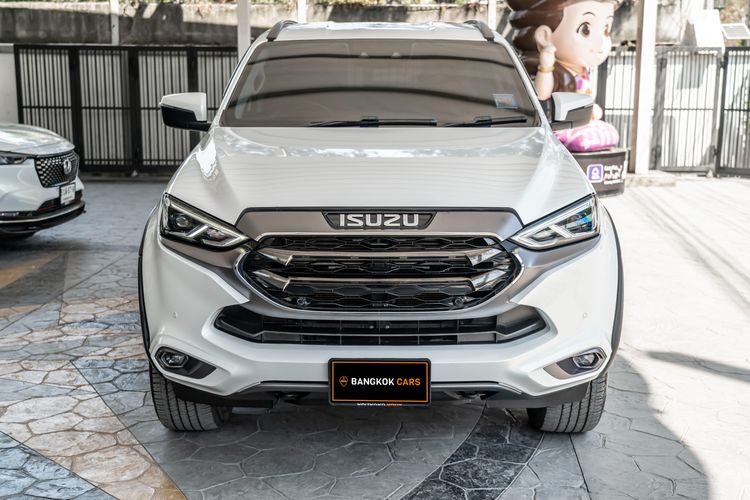 Isuzu MU-X 2022 3.0 Ultimate AT 2WD Utility-car ดีเซล เกียร์อัตโนมัติ ขาว รูปที่ 3