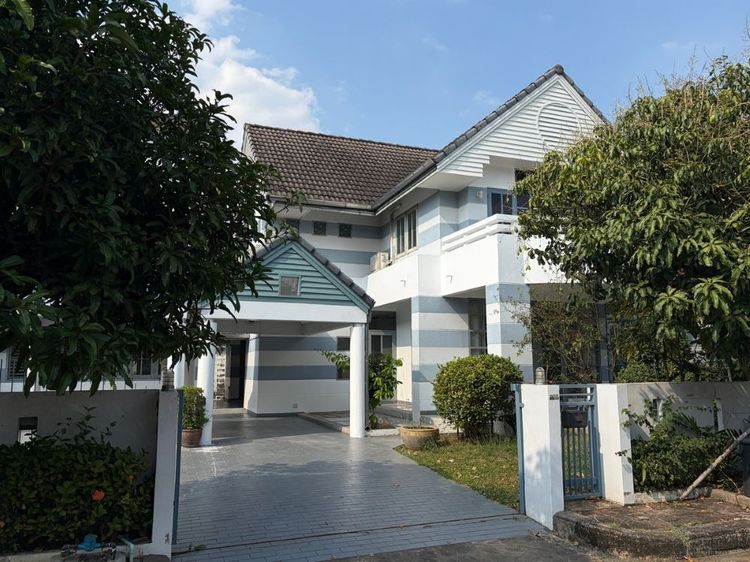 มีบางส่วน ให้เช่าบ้านเดี่ยว หมู่บ้านโฮมเพลส รามคำแหง 140 พร้อมเข้าอยู่ ทำเลดี เดินทางสะดวก ใกล้รถไฟฟ้าสายสีส้ม รูปที่ 1