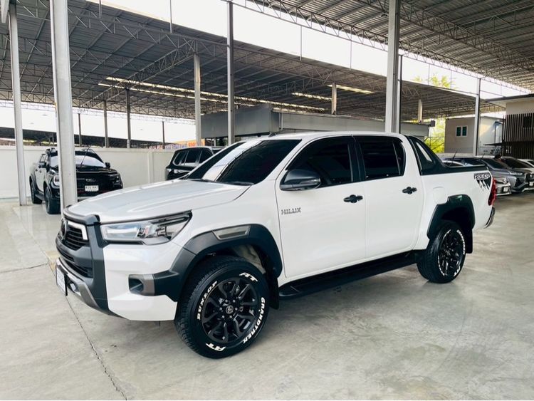 Toyota Hilux Revo 2023 Double Cab Prerunner 2x4 2.4 Rocco Pickup ดีเซล ไม่ติดแก๊ส เกียร์อัตโนมัติ ขาว รูปที่ 3