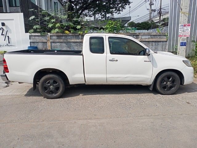 Toyota Hilux Vigo Champ 2014 Smart Cab 2.5 J Pickup ดีเซล เกียร์ธรรมดา ขาว รูปที่ 3